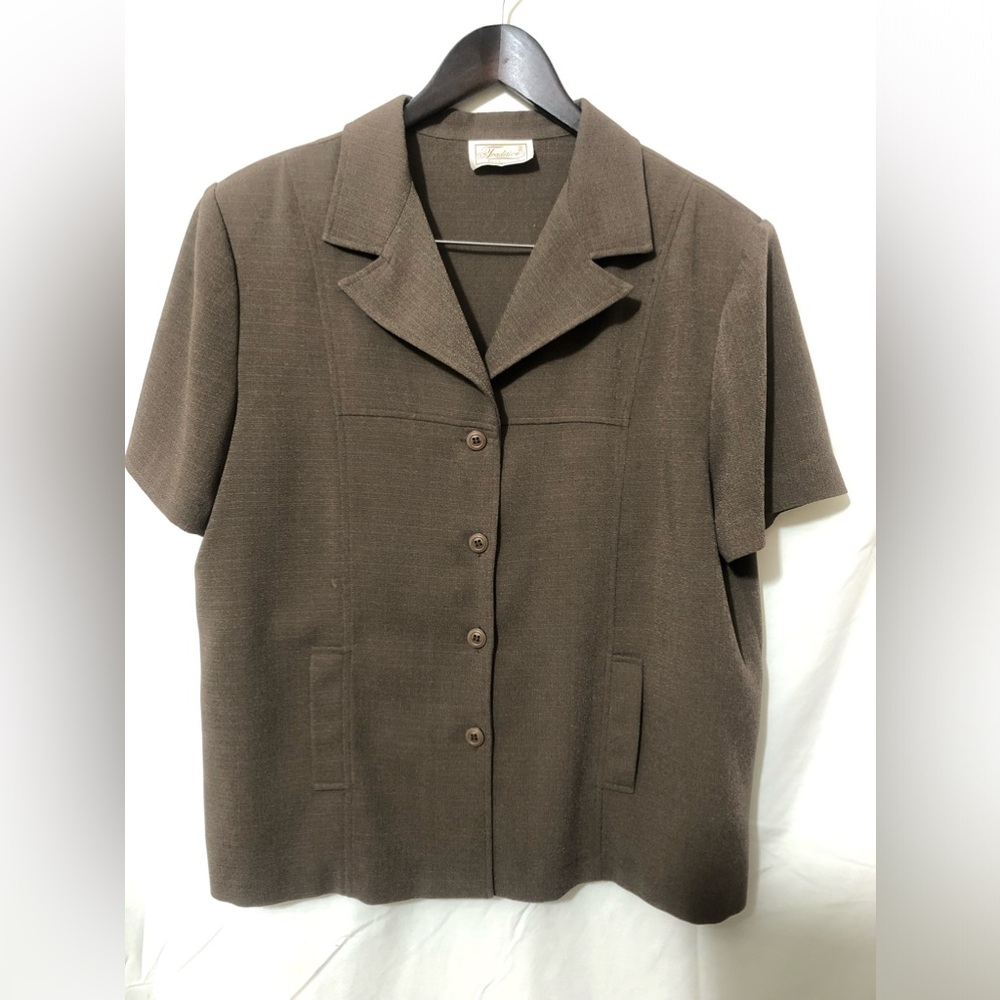 Women’s brown jacket style blouse